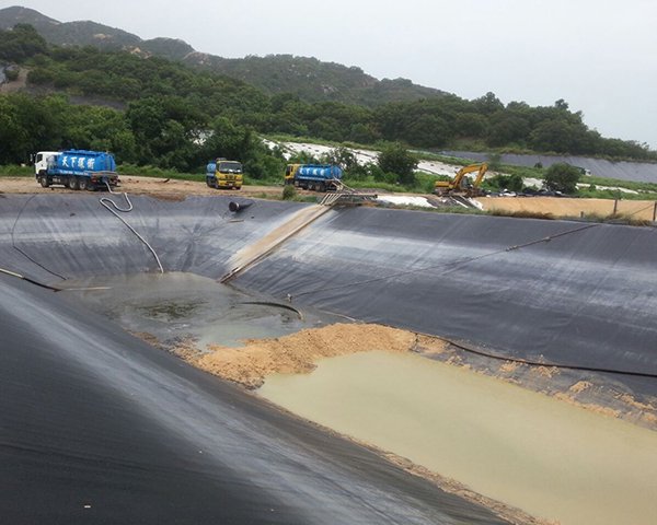 吸泥漿及吸污水